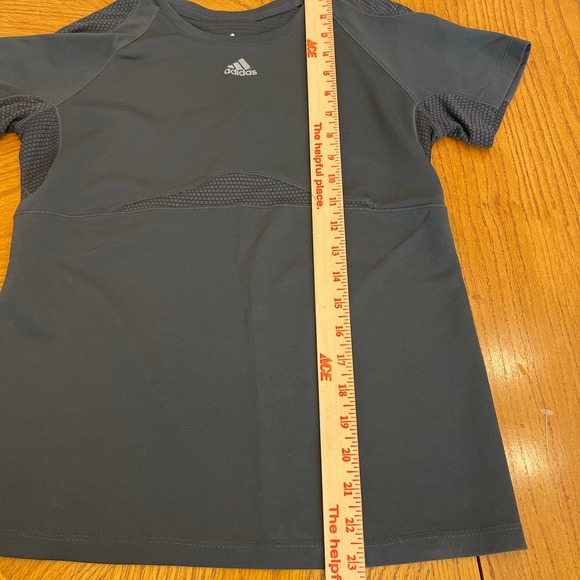 Adidas Athletic Tshirt Gray Women Sz S pré-owned - Picture 6 of 8